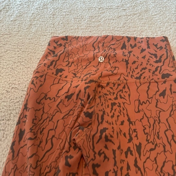 Nice🌟Lululemon Align High-Rise Pant 25" Sz 6 Camo Contour Ancient Copper Grey - Picture 6 of 8
